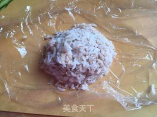 Multigrain Braised Pork Rice Ball recipe