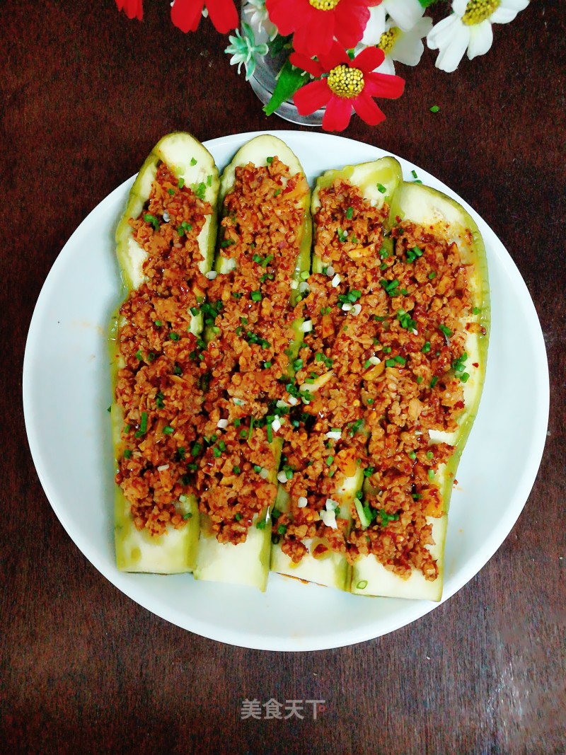 Steamed Eggplant with Spicy Minced Pork Sauce recipe