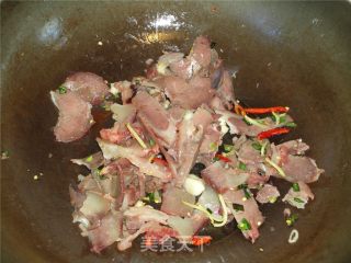 Roast Beef with Vermicelli and Cabbage recipe