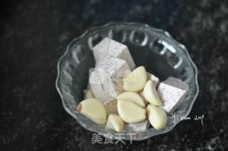 Rice Cooker Oil Braised Taro Chicken recipe