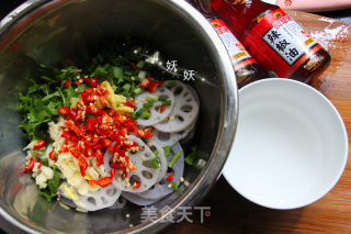 Hot and Sour Lotus Root Slices recipe