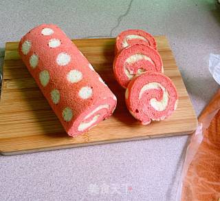 #四session Baking Contest and is Love to Eat Festival#red Velvet Polka Dot Cake Roll recipe