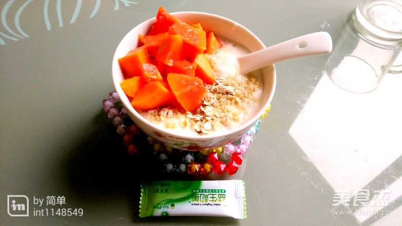 Papaya Oatmeal Yogurt recipe