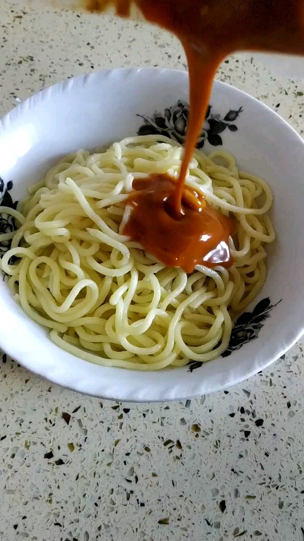 Simple Wuhan Hot Dry Noodle recipe