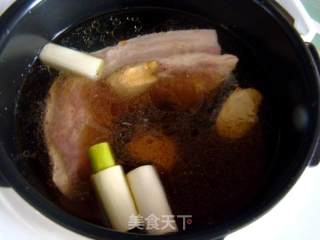 Steamed Pork with Pork Sauce recipe