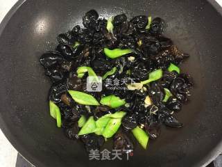 Stir Fried Fungus recipe