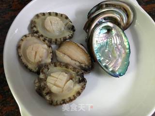 Stewed Abalone with Cordyceps Flower and American Ginseng recipe