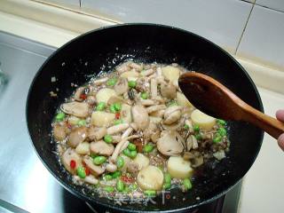 Home-cooked Stewed Dish "mushroom Stewed Yuzi Tofu" recipe