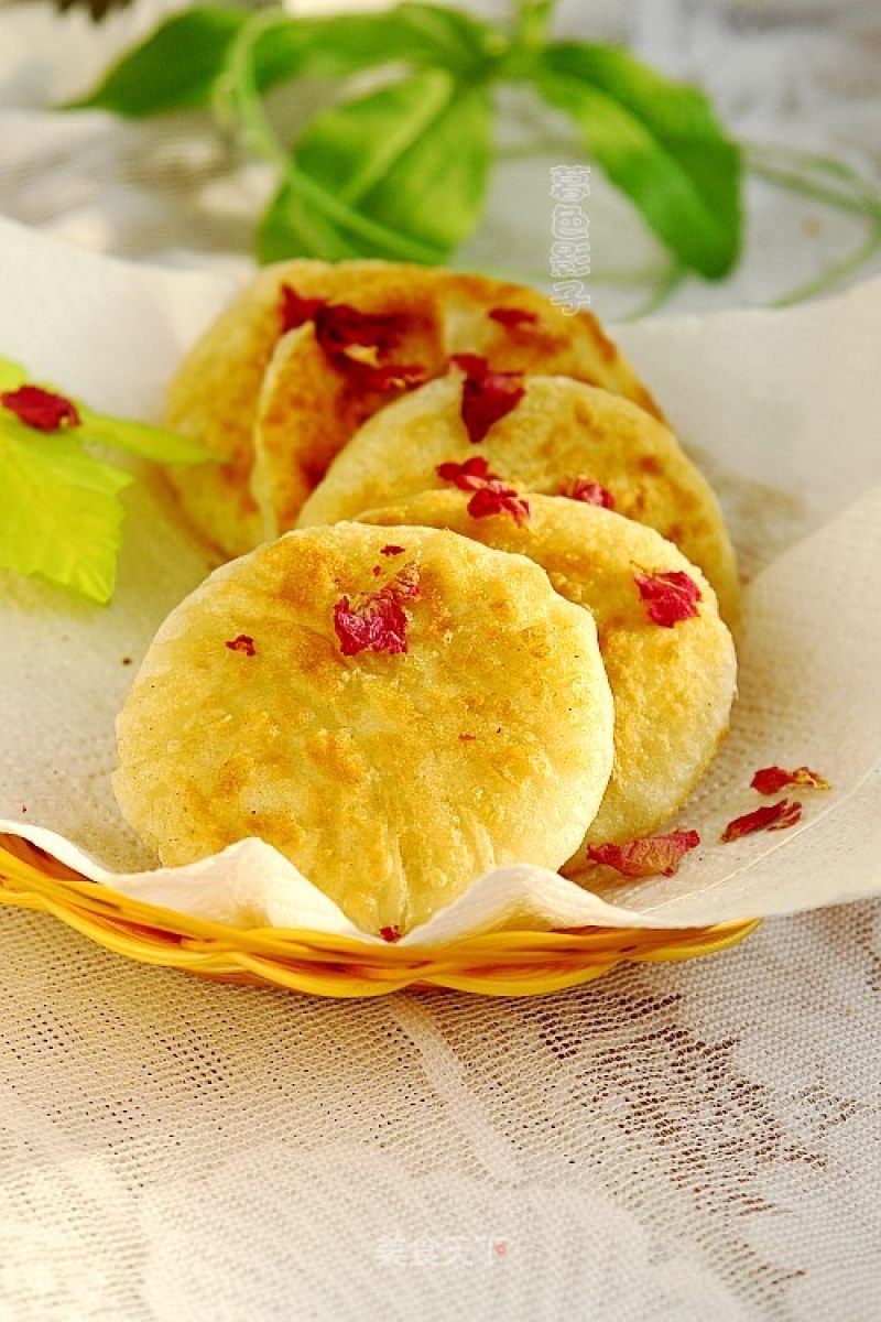 Rose Stuffed Sugar Pancakes recipe