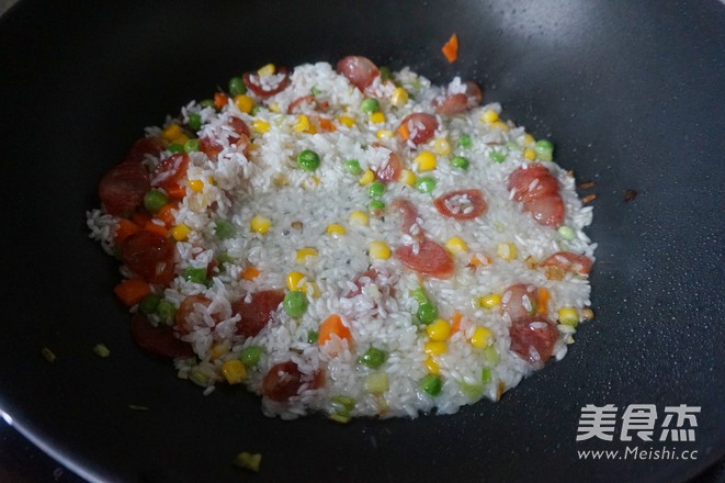 Braised Rice with Black Pepper and Mixed Vegetables recipe