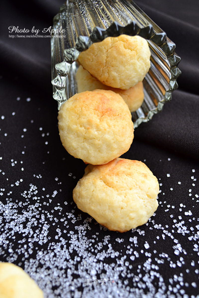 Lightly Flavored Snacks-soft Fragrant Cheese Balls recipe