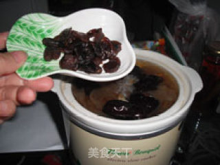One-minute Breakfast Series 2-electric Cooker Version-longan, White Fungus and Red Dates Soup recipe