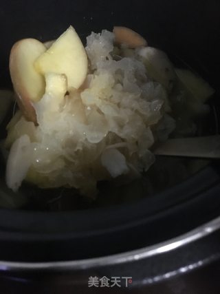 "runzao Soup" Lily Tremella Apple Syrup recipe