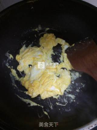 Fried Mountain Eggs with Leek recipe