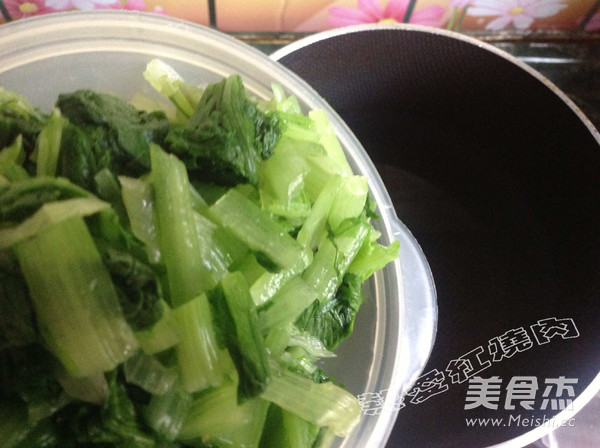 Haihong Cabbage and Egg Soup recipe