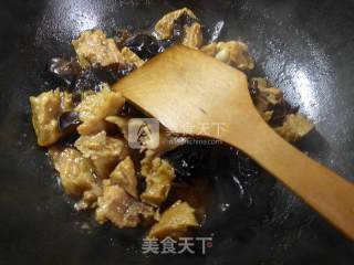 Black Fungus Chicken Wings Barbecue Bran recipe