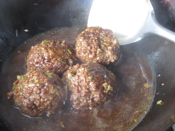 Meat Ball with Soy Sauce recipe