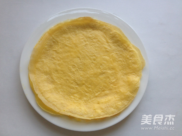 Minced Meat and Egg Rolls recipe