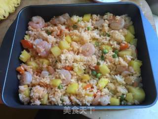 #aca烤明星大赛# Baked Rice with Pineapple and Shrimp recipe