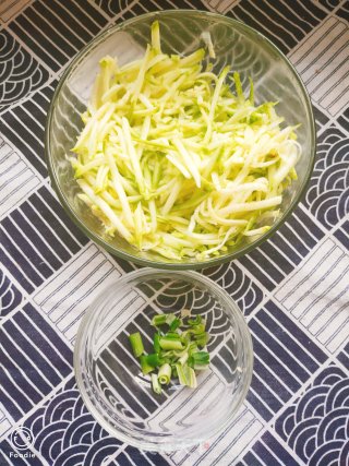 Simple and Warm Zucchini recipe