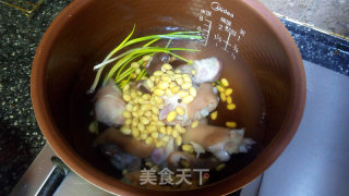 Soy Stewed Trotter recipe