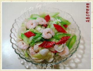 Stir-fried Shrimp Balls with Celery and Lily recipe