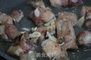 Chestnut and Plum Braised Pork Ribs recipe