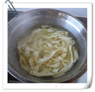Beef Tendon Wide Noodles recipe