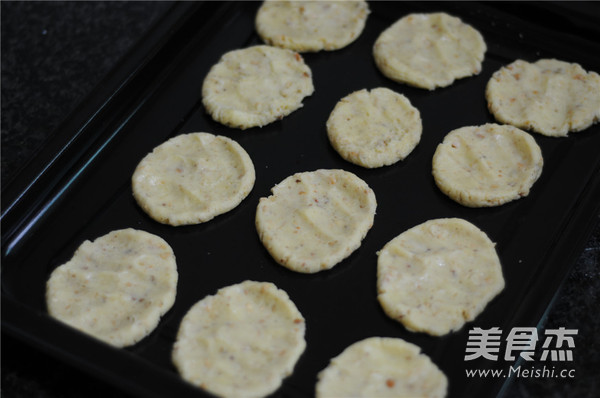 Walnut Cashew Peach Crisp recipe