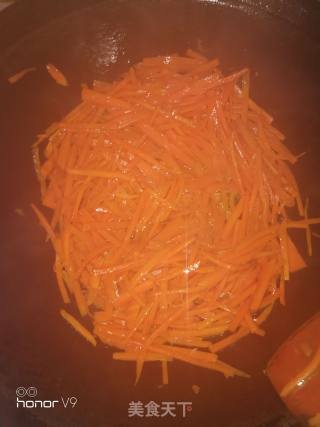 Garlic Shredded Carrot recipe