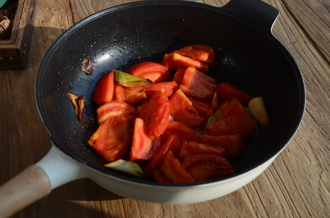 Stewed Beef Brisket with Tomatoes recipe