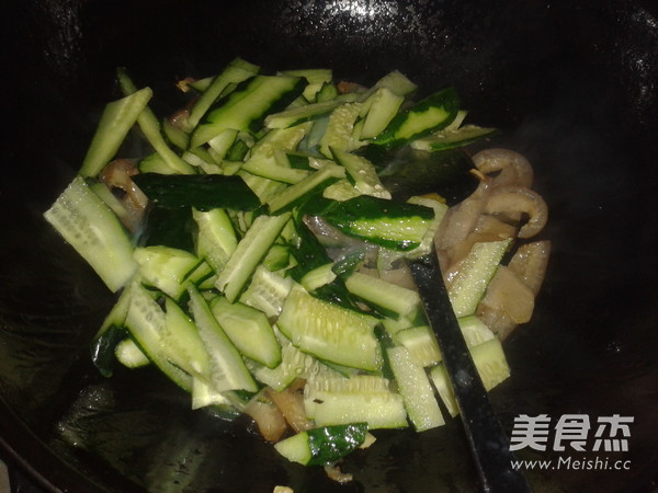 Cucumber Fried Pork Skin recipe