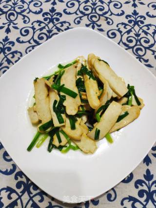 Stir-fried Chives with Dried Tofu recipe