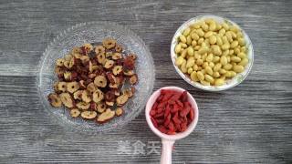 Chinese Wolfberry and Red Dates Soy Milk recipe