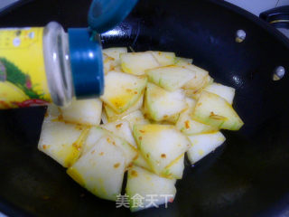 Fried Winter Melon with Bean Paste recipe