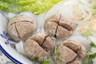 Xin Chao Beef Ball Kway Teow Soup recipe