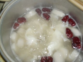 Red Dates, Chinese Yam, Longan, Wolfberry Soup---qi Dessert recipe
