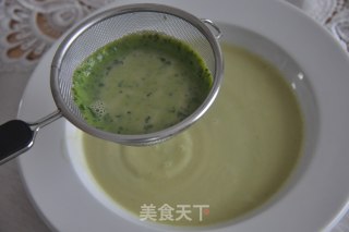 Refreshing Mint Pea Cream Soup recipe