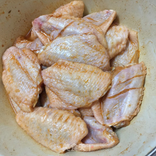 Simple and Delicious Grilled Chicken Wings recipe