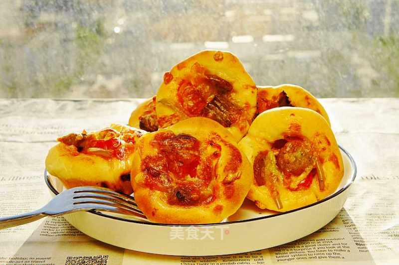 Beef Sausage Small Pizza recipe