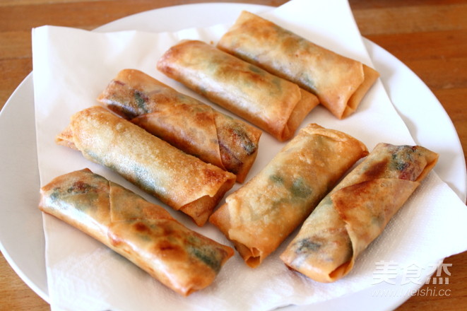 Leek Shredded Pork Spring Rolls recipe