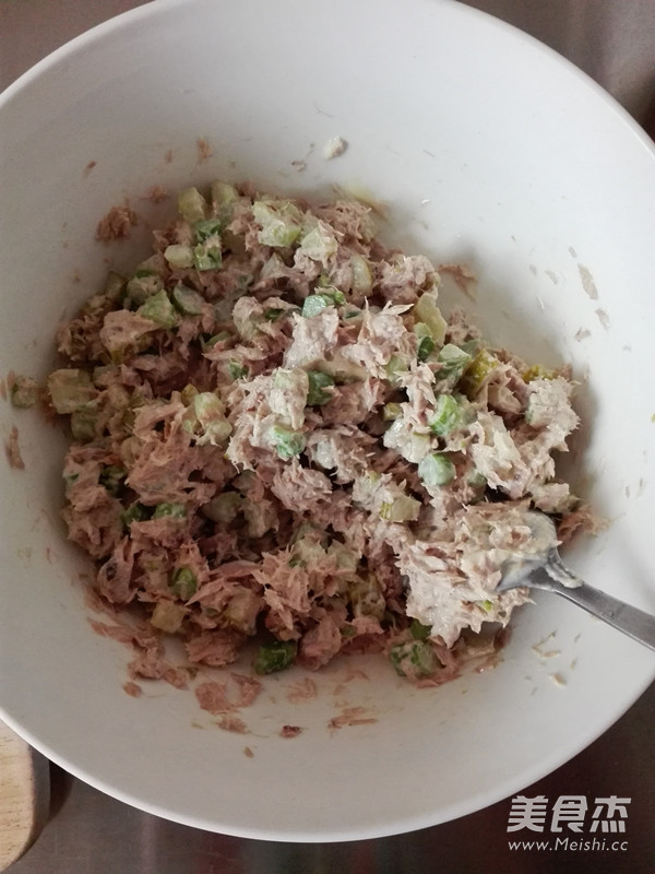 Asparagus and Tuna Salad recipe