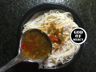 Appetizing Beef Noodle Soup with Caper Bean Sauce recipe