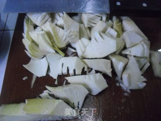 Spring Bamboo Shoots Roasted Knuckles recipe