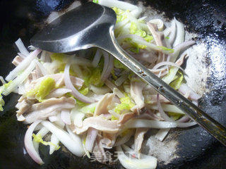 Stir-fried Cabbage with Onion Pork Belly recipe