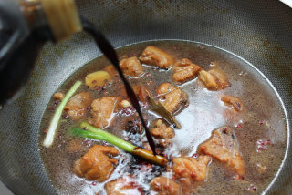 Mellow Taste of Happiness-braised Pork Ribs recipe