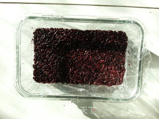 Black Rice and Red Dates Glutinous Rice Cake recipe