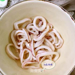 A Must-have Snack for The Rio Olympics-fried Squid Rings recipe