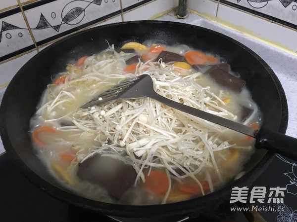 Knorr Soup Vegetable Claypot recipe