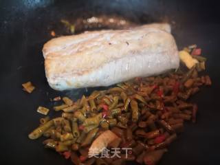 Braised Grass Carp with Capers recipe